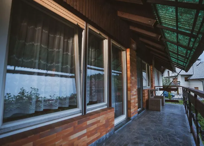 Apartmaji Retro